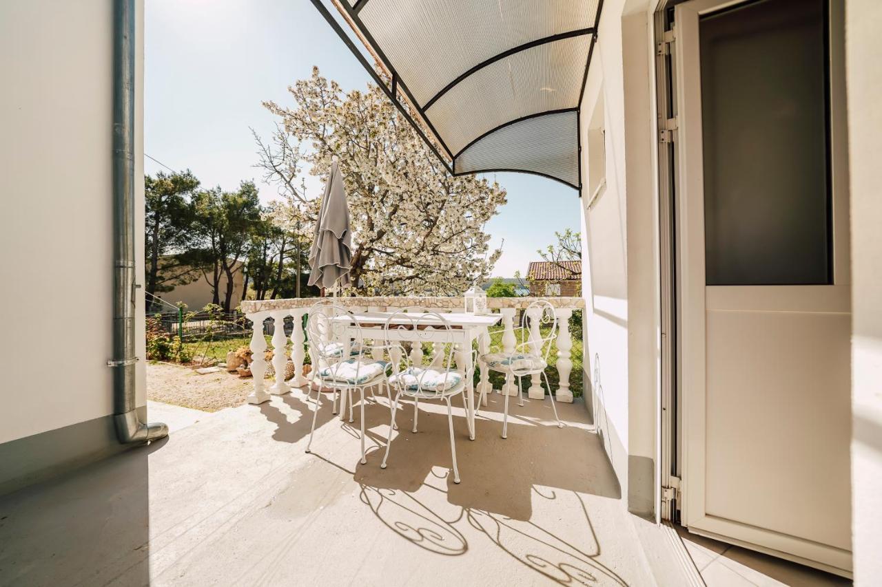 Ferienwohnung Apartman Melita Zadar Exterior foto