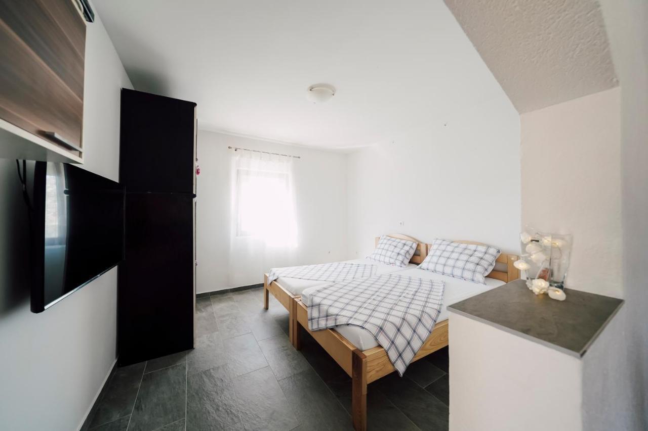 Ferienwohnung Apartman Melita Zadar Exterior foto